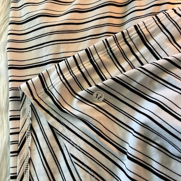Lululemon striped tank top - Picture 6 of 7